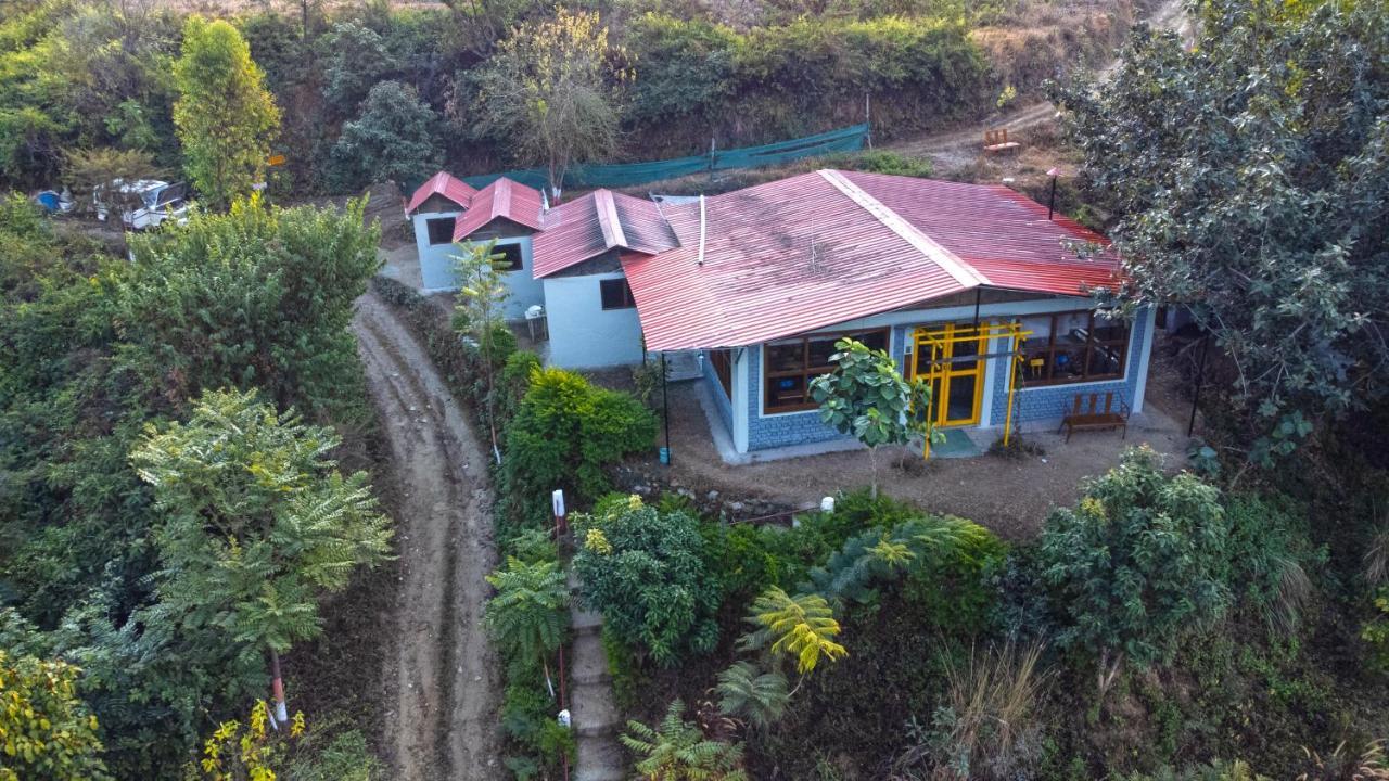 Lahermitage Resort Lansdowne Buitenkant foto