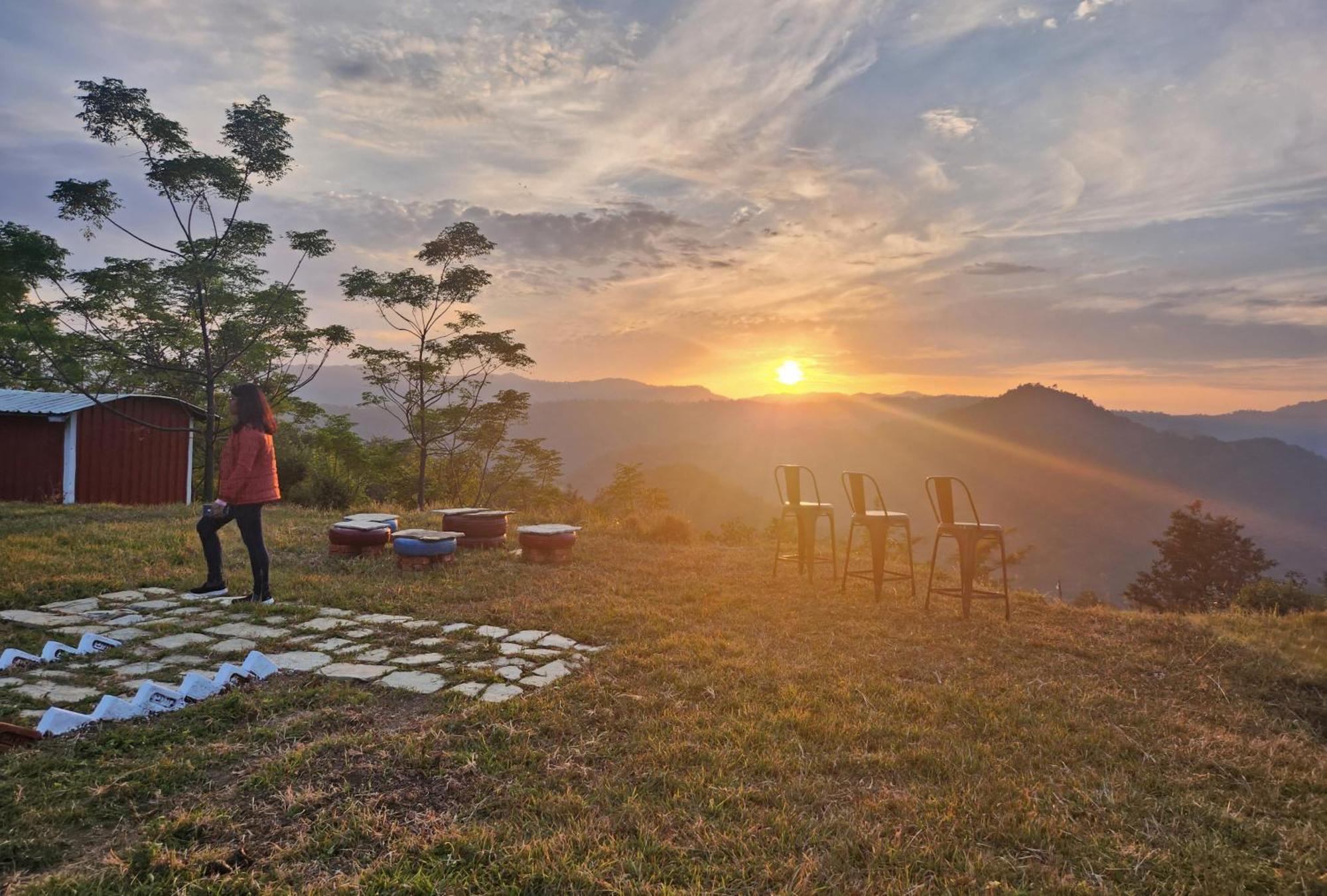 Lahermitage Resort Lansdowne Buitenkant foto
