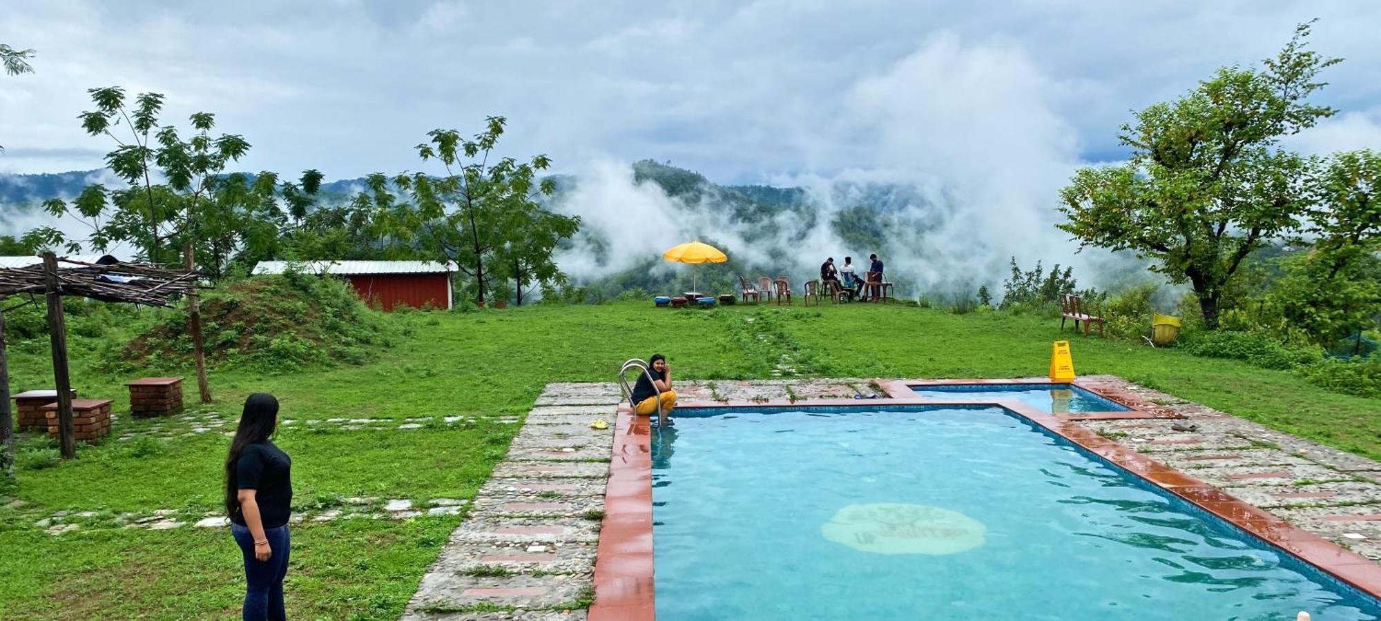 Lahermitage Resort Lansdowne Buitenkant foto